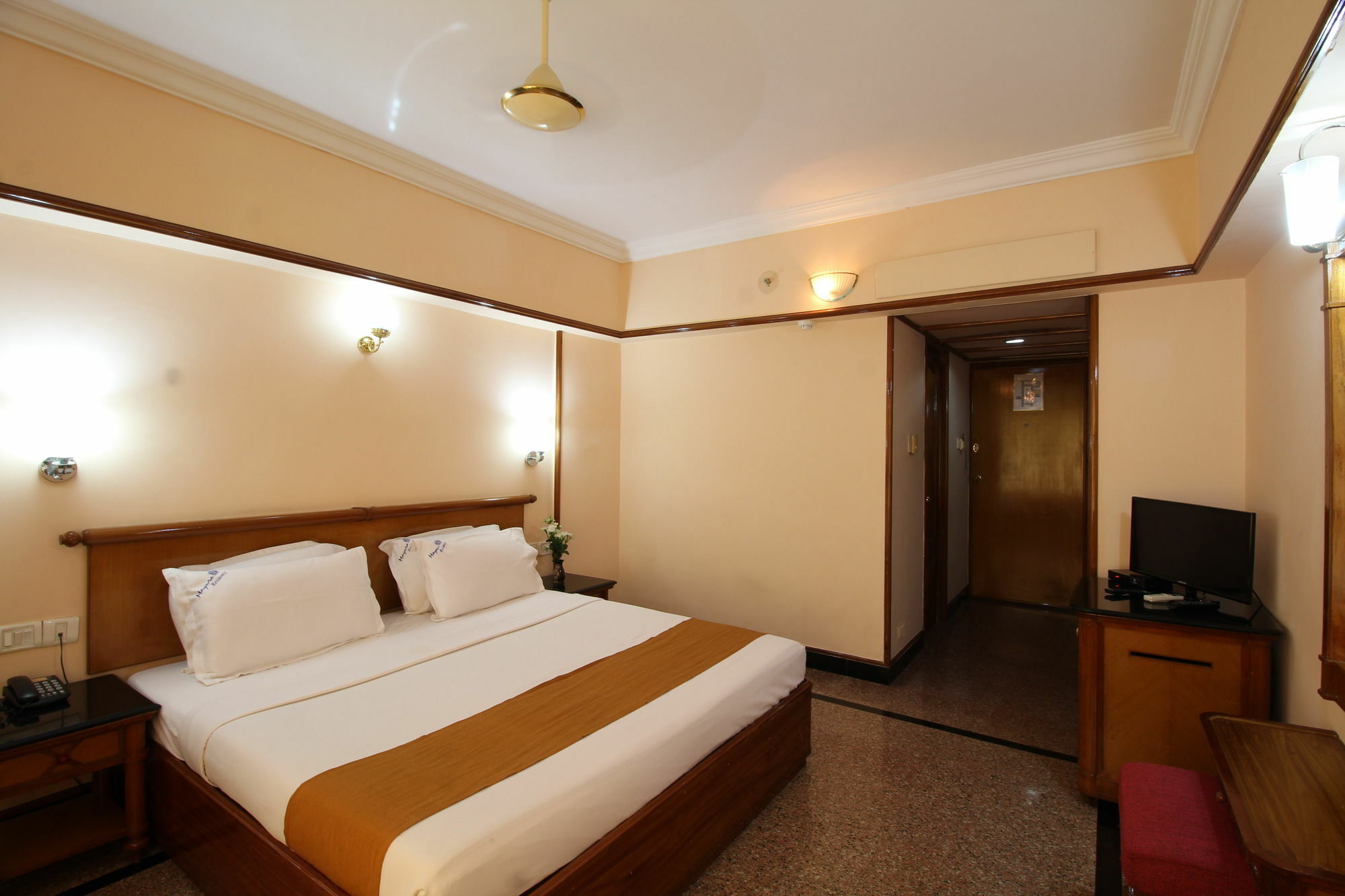 Mayura Residency Guruvāyūr Kültér fotó